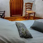 Le Relais De La Dentelle Couette-café