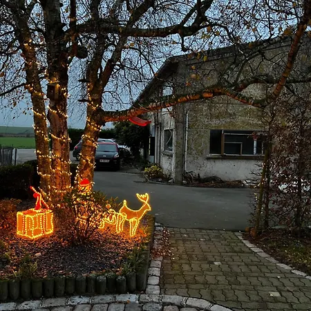 לינה וארוחת בוקר La Ferme Du Paradis