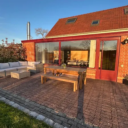 La Ferme Du Paradis לינה וארוחת בוקר 3*