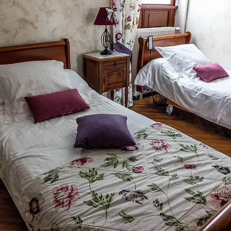 לינה וארוחת בוקר La Ferme Du Paradis Merris