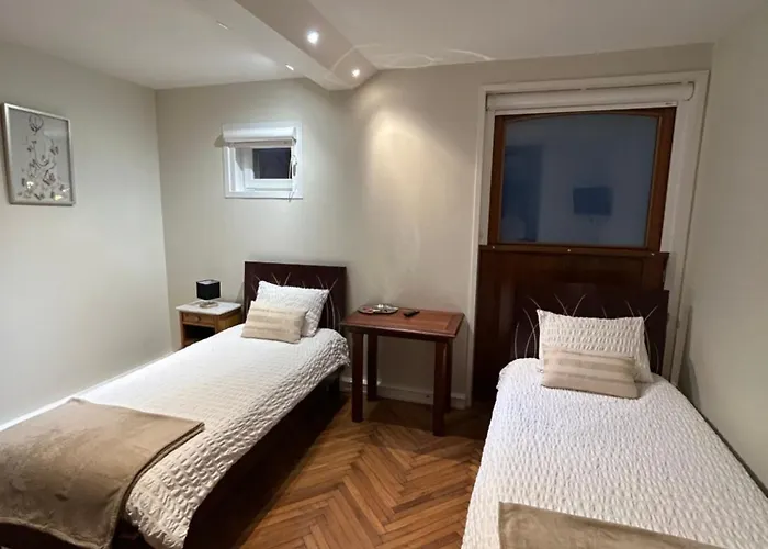 Le Relais De La Dentelle 3*