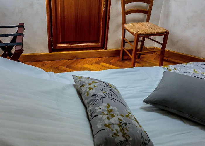 Le Relais De La Dentelle Couette-café